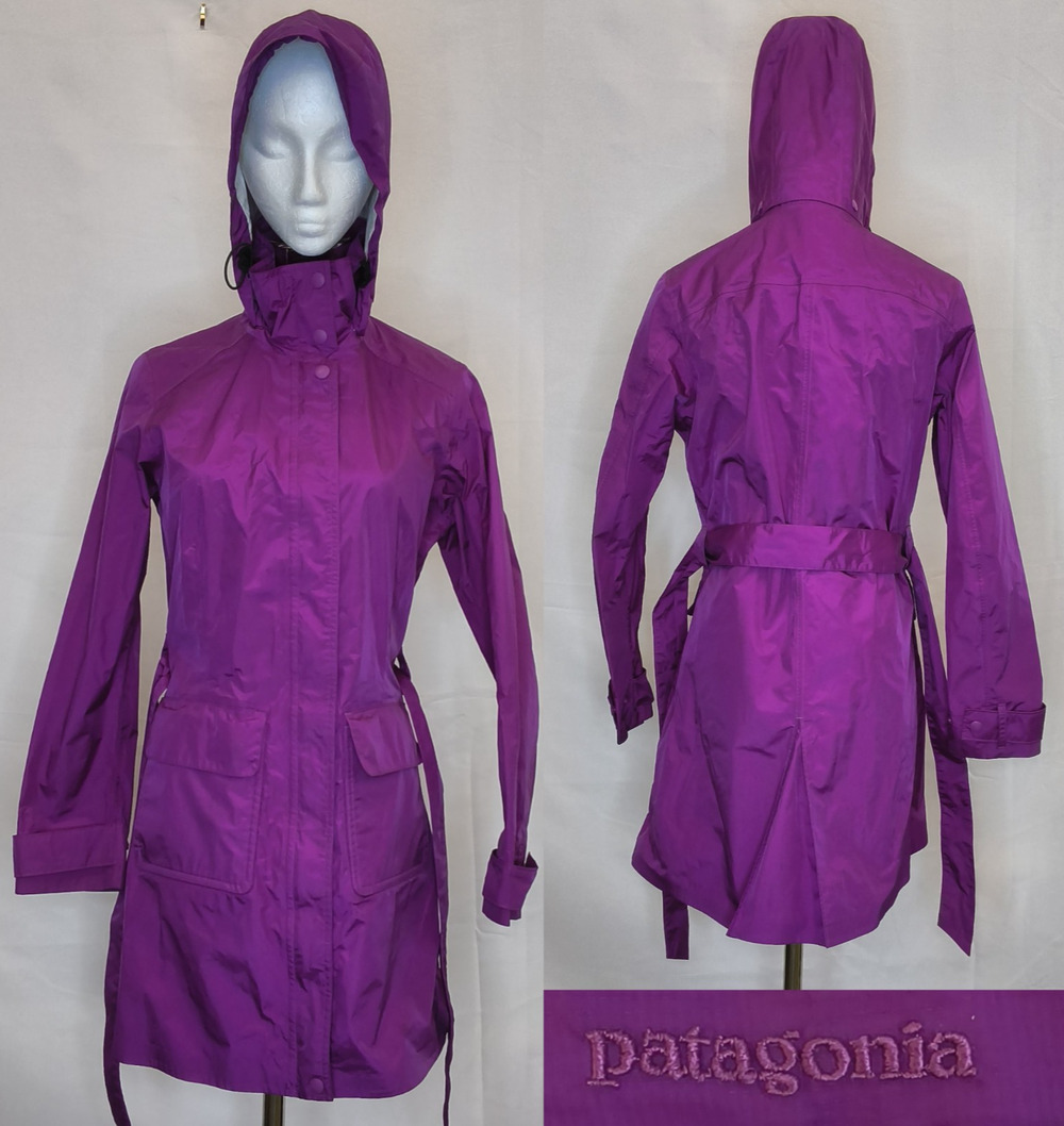 Patagonia Rain Jacket Women's XS Purple Hooded Full Zip Lightweight #W5657